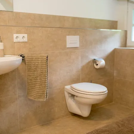 Gruene Hufe Dom wakacyjny